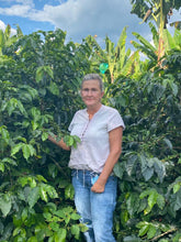 Load image into Gallery viewer, Luz Helena Salazar - Maracay - Decaf
